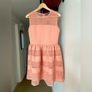 Sleeveless pink party dress